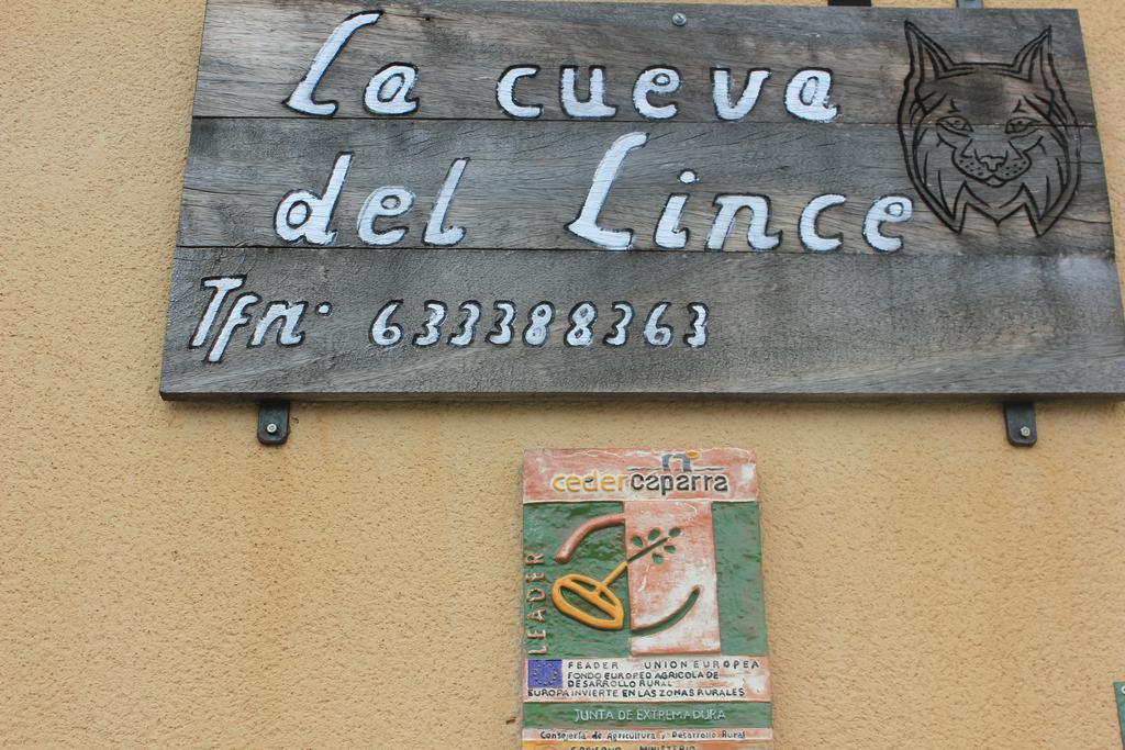 La Cueva Del Lince Guest House Zarza De Granadilla Exterior foto